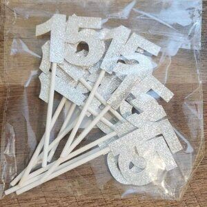 New #15 Silver & Gold Glitter Cupcake/Cake Toppers Set/Lot (Total of 58 Sticks)